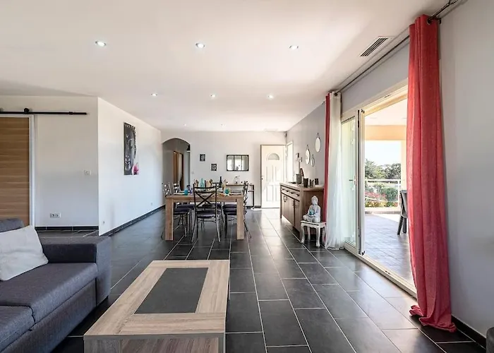Villa Piscine 6 Personnes-3 Chambres-Climatisee